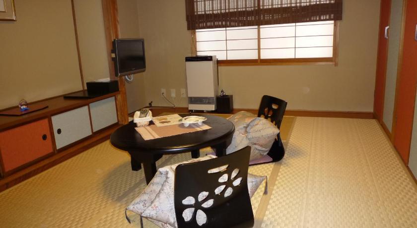 Yudanaka Tawaraya Ryokan Яманоуті Номер фото