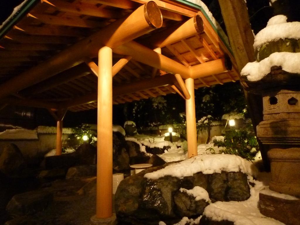 Yudanaka Tawaraya Ryokan Яманоуті Екстер'єр фото