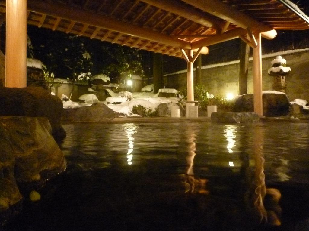 Yudanaka Tawaraya Ryokan Яманоуті Екстер'єр фото