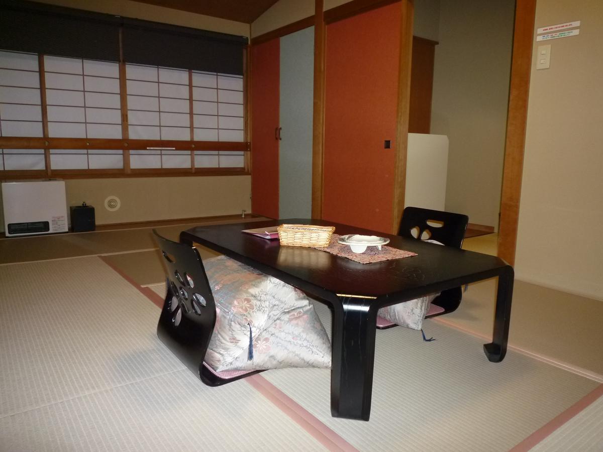 Yudanaka Tawaraya Ryokan Яманоуті Екстер'єр фото